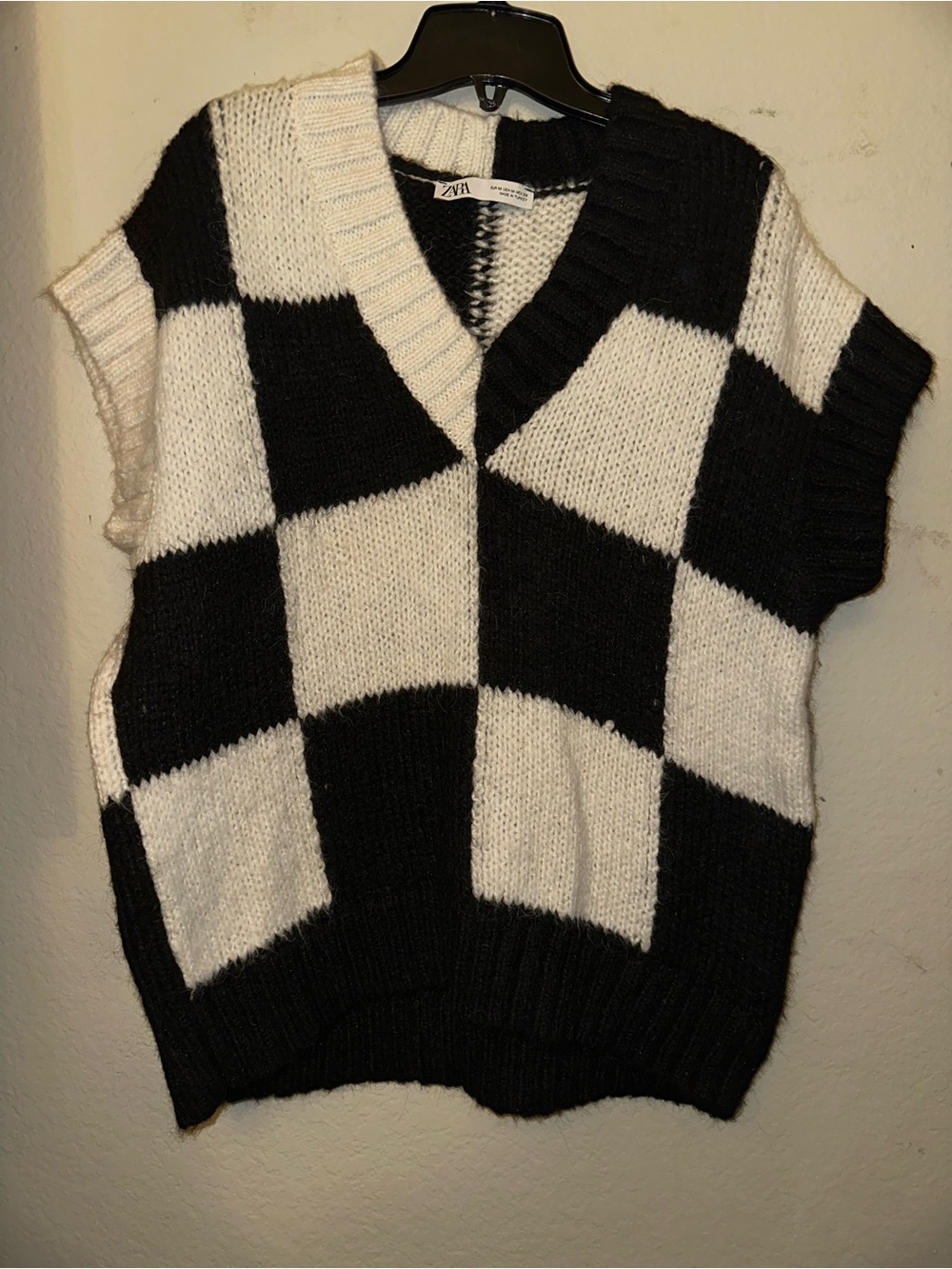 Zara checkered knit top size medium perfect for fall!
